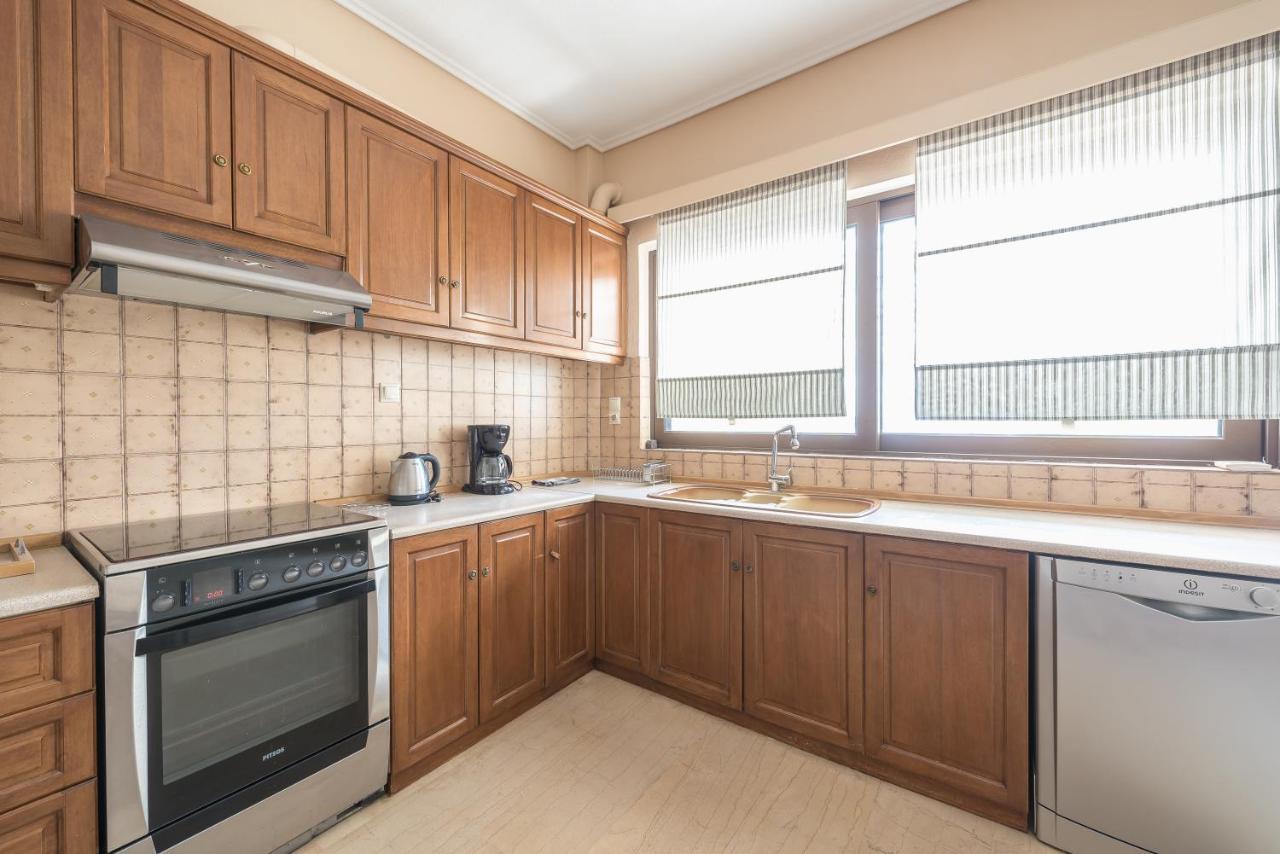 Lovely & Spacious 2-Bedroom Rental Unit In Glifada Atenas Exterior foto